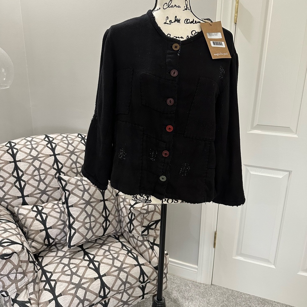 Stuns black Jacket with Patching